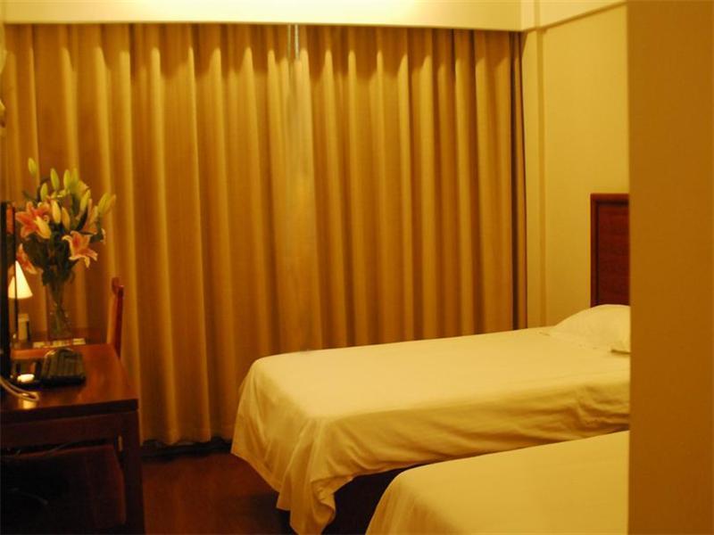 Gma Hotel Shanghai Wuning Road Zhenping Road Metro Station Bagian luar foto